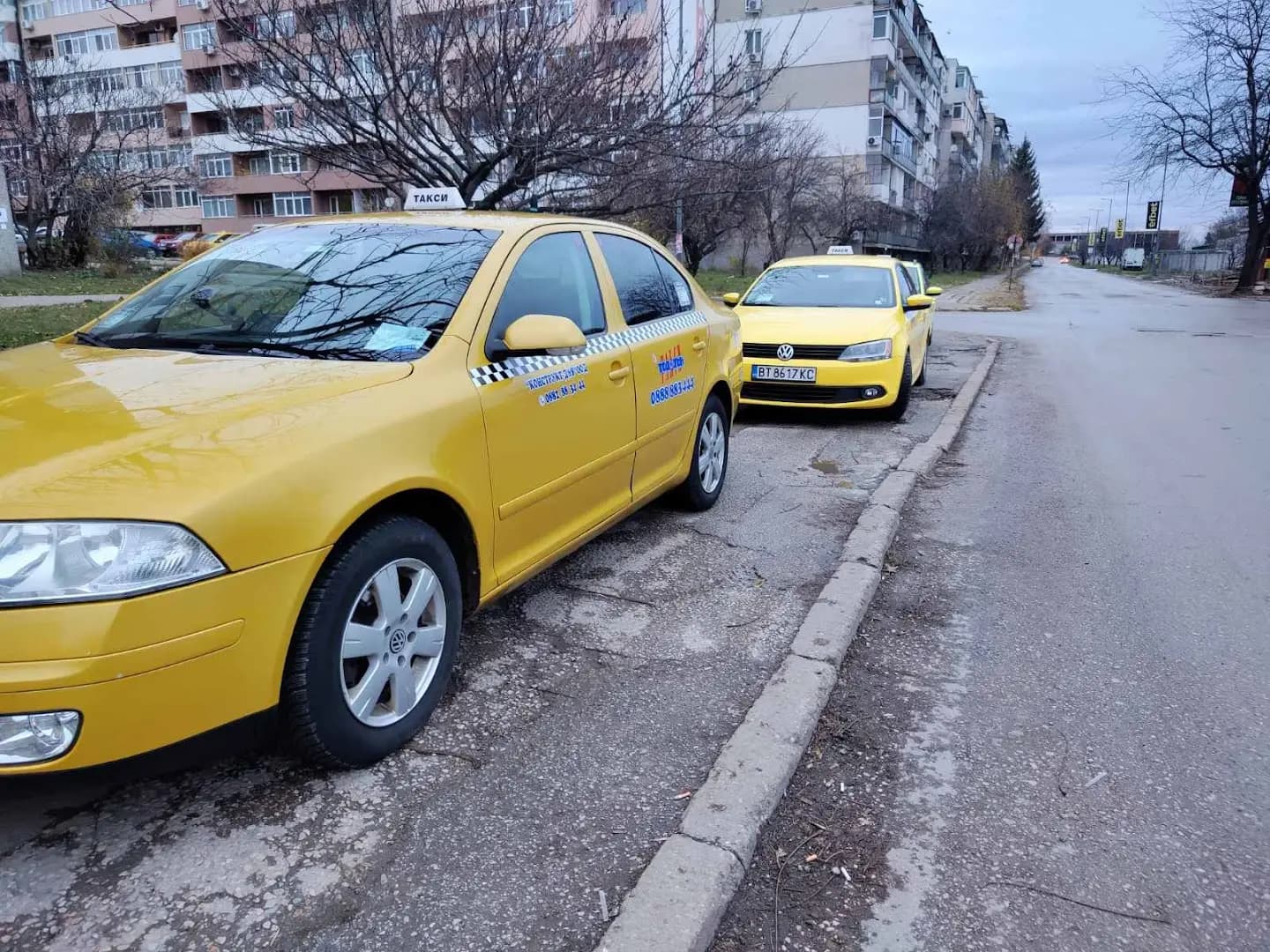 ТОД ДЪН - Такси Горна Оряховица | Таксиметрови услуги | Транспорт