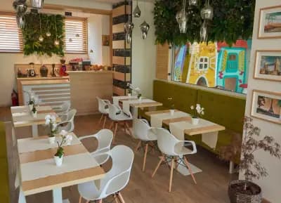 Amelie Party & Bistro