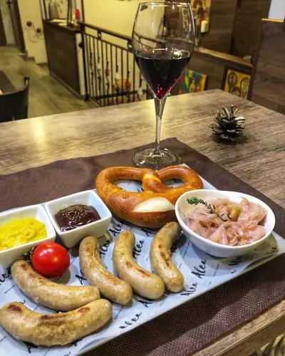 Алеа ресторант и градина