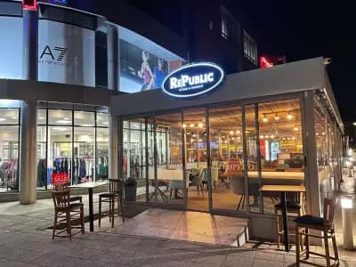 Thaka Food and Drinks