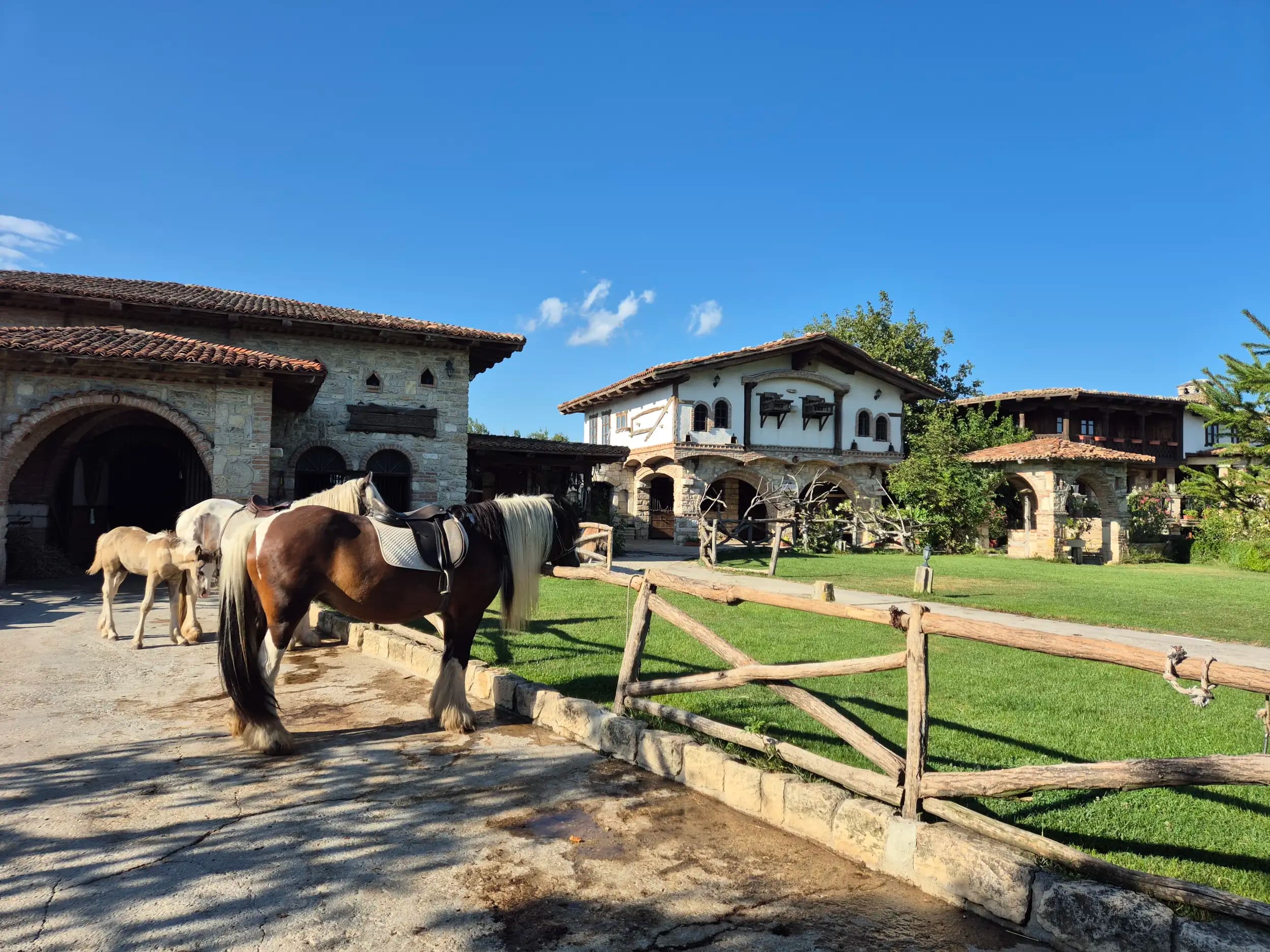 Етнографски комплекс "Калимански хан"