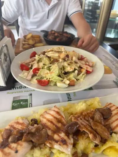 TWINS pizza & dinner