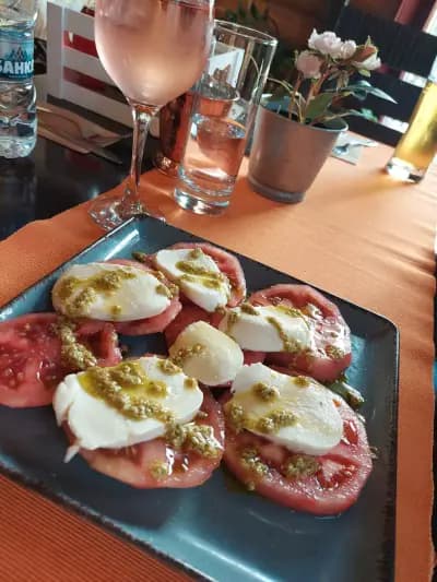 Пицария "Дървената къща"