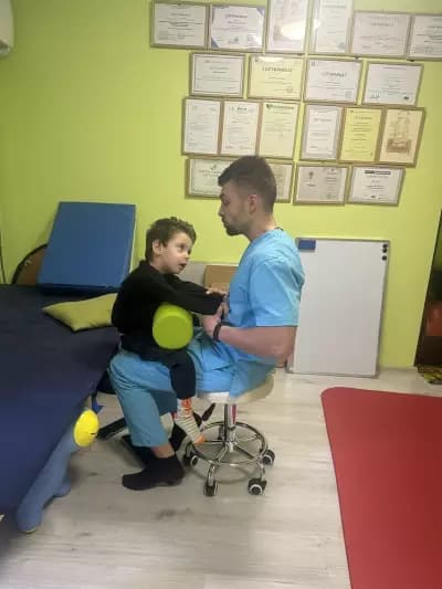 Христо Спасов - детски физиотерапевт