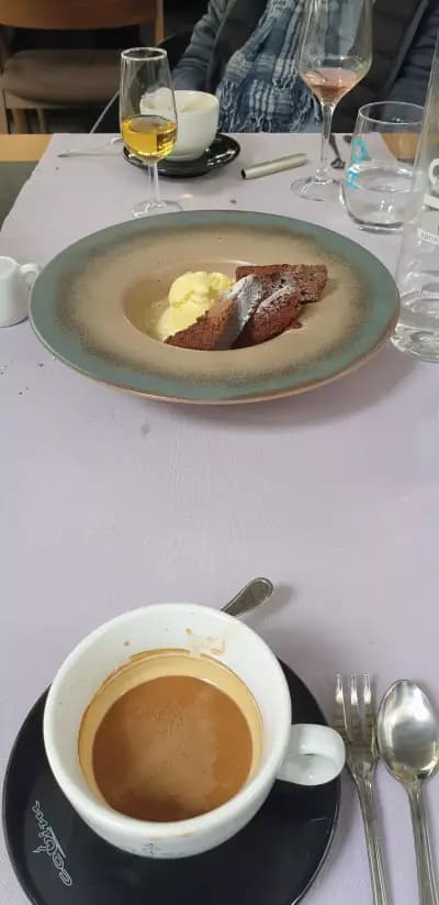 The Clock bar | food