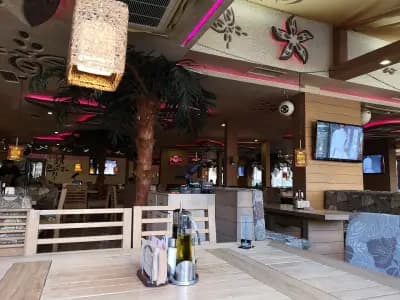 Sweet Bar & Grill | Младост