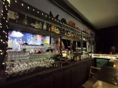 Phi Cocktail Bar