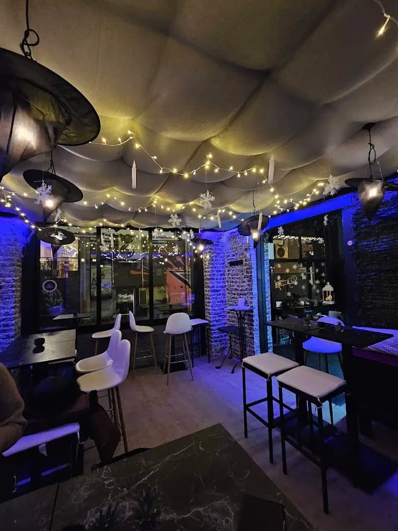 the Moon bar