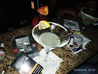 Epoque bar