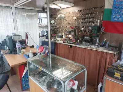 ключарски услуги авто ключове