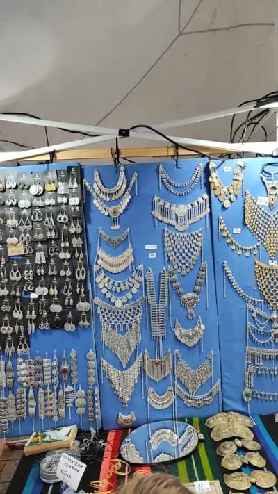 Накити Калияне