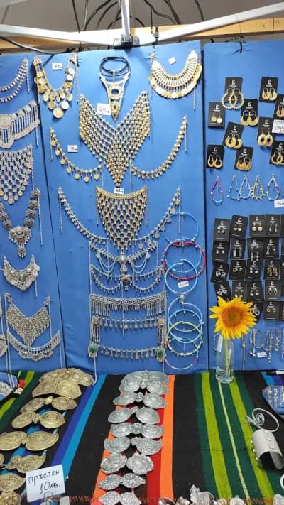 Накити Калияне