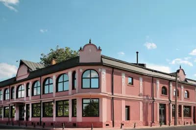 Болница Скин Системс