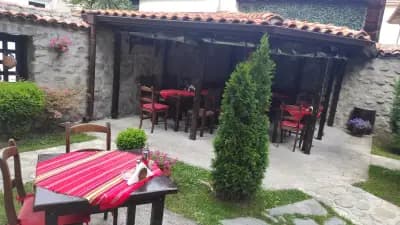 Старата къща