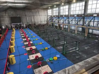 Спортна зала "ВИА"