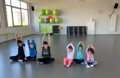 Спортна Зала Classix Group