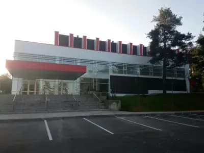 Спортна зала "Васил Михайлов"