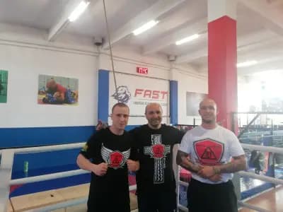 Боксов клуб Лонсдейл София
