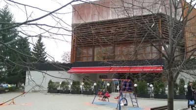Спортна зала Триадица