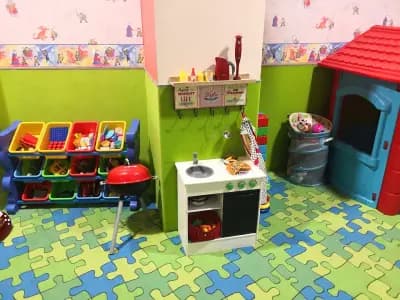Детски парти център Sofa Play