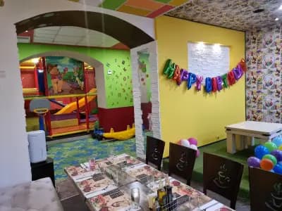 Детски парти център Sofa Play