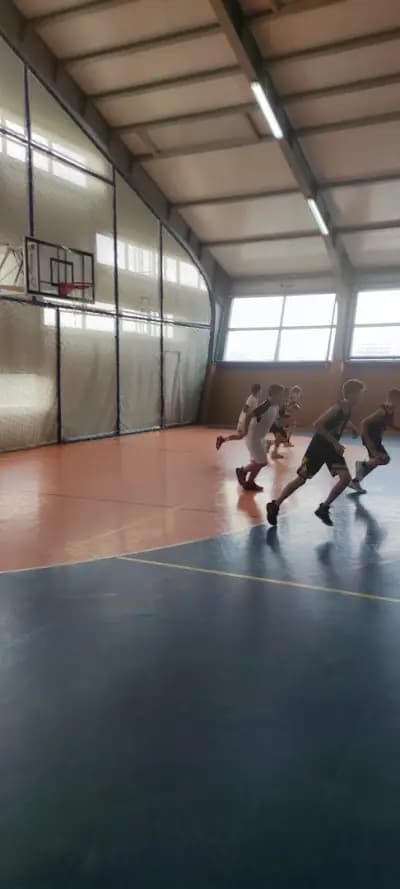 Арена Исаев