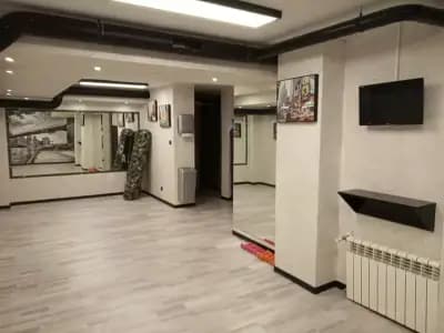 Спортна зала Lazarov Athletics