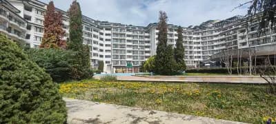 Фитнес център "Emerald Spa & Wellness Center"