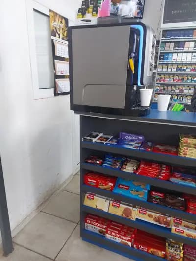 Бензиностанция FAR Petroleum