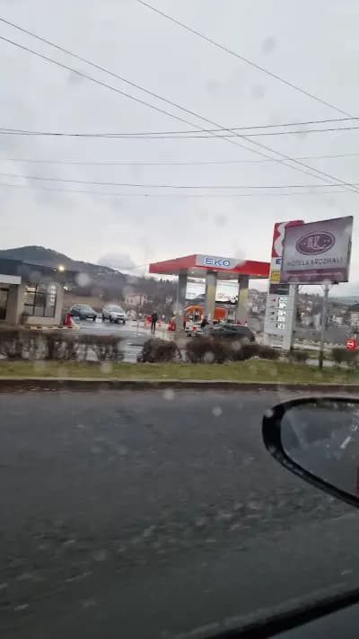 Бензиностанция EKO