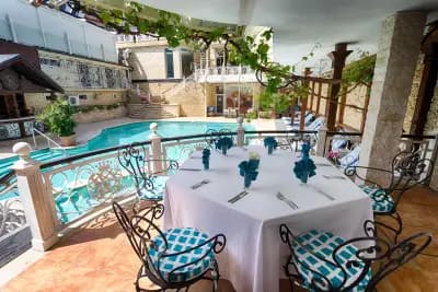 Taverna “Omar”