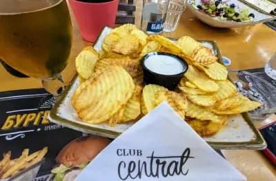 Central bar&dinner
