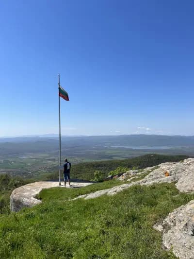 Връх Шейновец