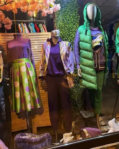 Queenie Vikie Boutique