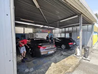 Автомивка и гумаджийница "Десива"